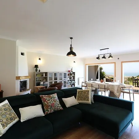 Sea Garden Villa *